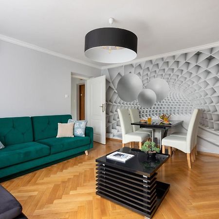 Rent Like Home - Hoza 38 Warsawa Bagian luar foto
